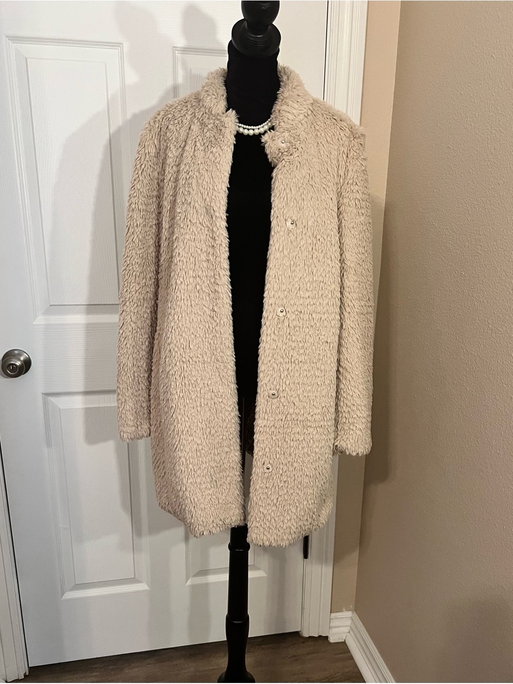 Kenneth Cole vintage beige faux fur coat